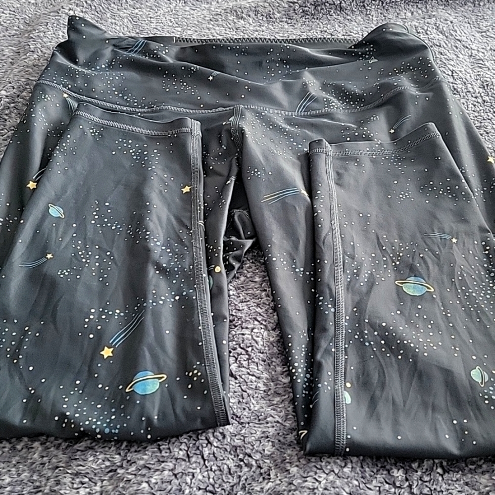 VSsport leggings.  Size xl multi colored.